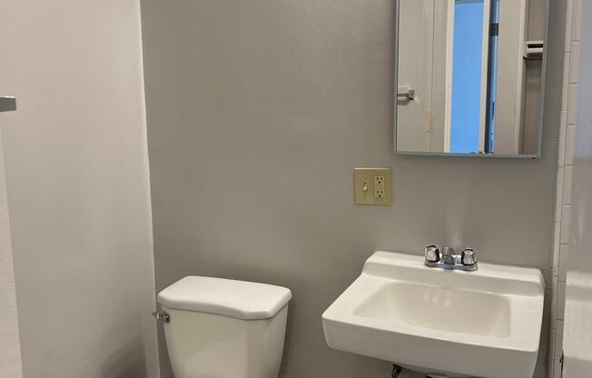 1 bed, 1 bath, 541 sqft, $1,645, Unit 1948-312