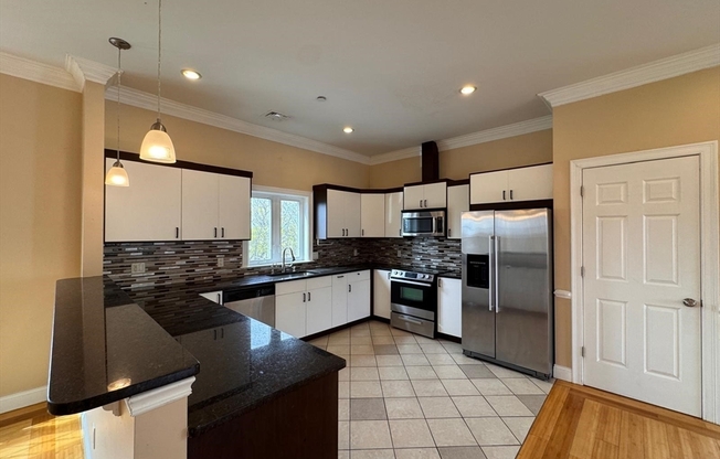 473 REVERE BCH PKWY