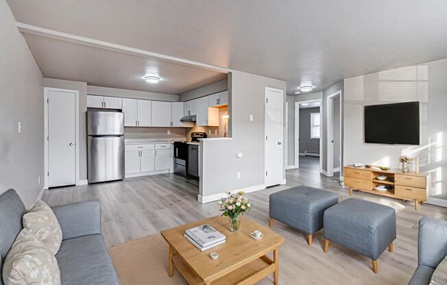 2 beds, 1 bath, 768 sqft, $1,199, Unit 1020-01