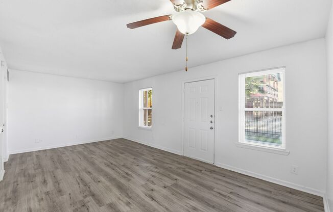 Studio, 1 bath, 462 sqft, $879, Unit 2001