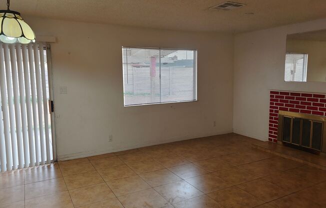 Single Story Home in Spring Valley