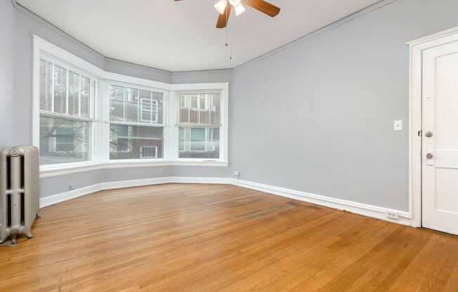 1 bed, 1 bath, 900 sqft, $950, Unit #30