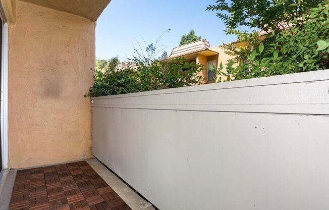 Spacious 2 BD/2BA, condo available for rent now in SDSU Area!