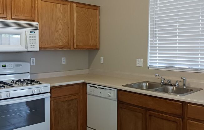 Freshly Renovated Avondale 3bed / 2bath Home