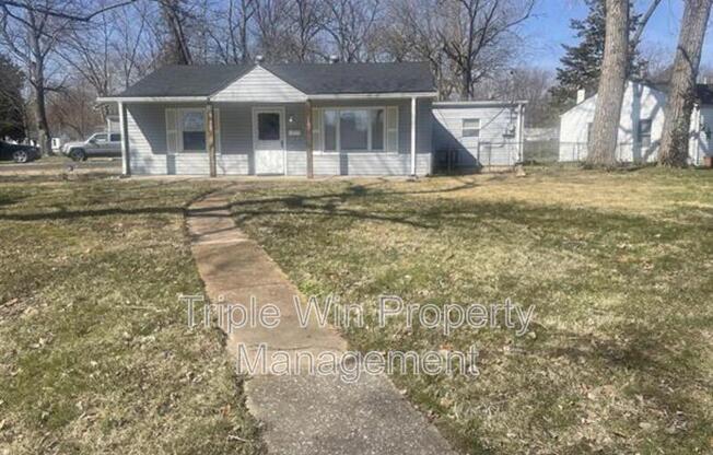 1105 SANSU LN