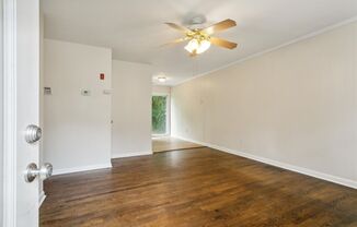 3 beds, 1 bath, $1,650