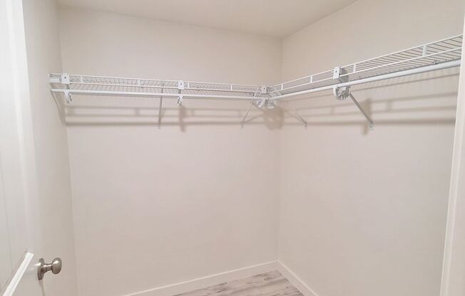 Studio, 1 bath, 400 sqft, $1,025, Unit 104S