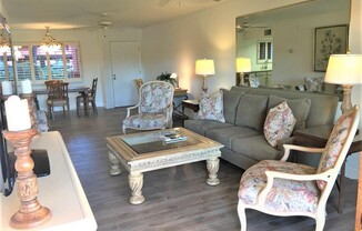 12212 N PARADISE VILLAGE Parkway S