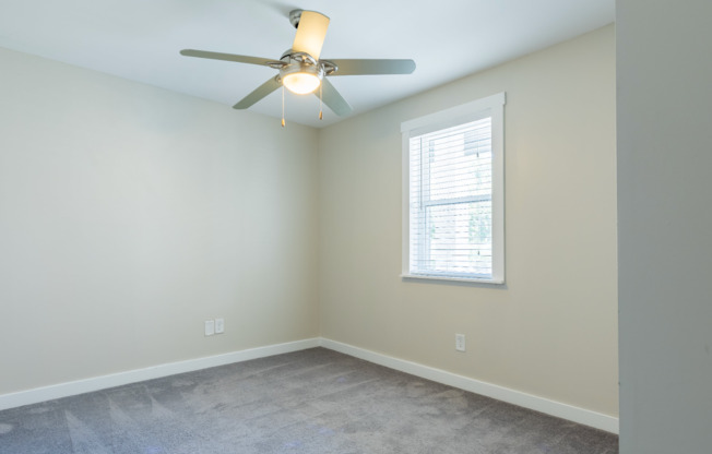 2 beds, 1 bath, 800 sqft, $1,500, Unit A-6