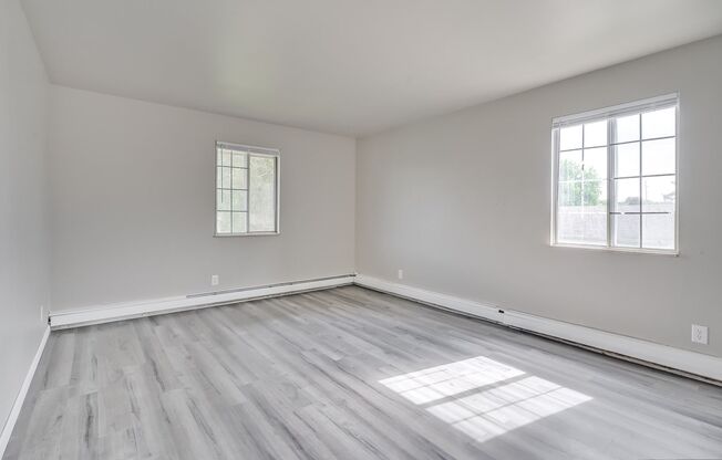 2 beds, 1.5 baths, 925 sqft, $1,249, Unit 3025 - F90