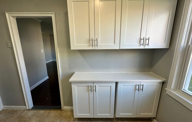 1 bed, 1 bath, 750 sqft, $1,725, Unit APT E-1