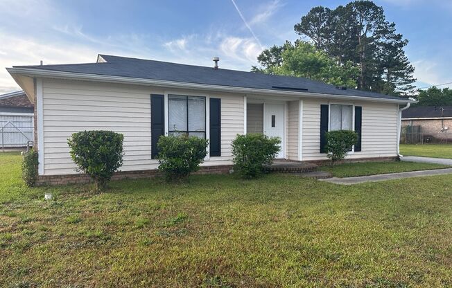 Renovated 3 bedroom, 2 bath on corner lot!