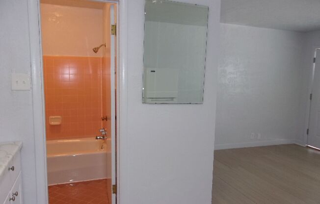 Studio, 1 bath, $650, Unit #29 Mountair Motel