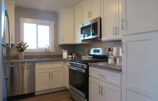 24497 & 24499 Leona Dr