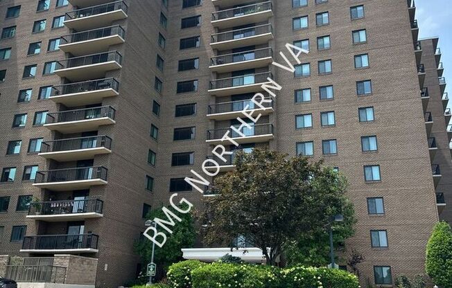 200 PICKETT ST