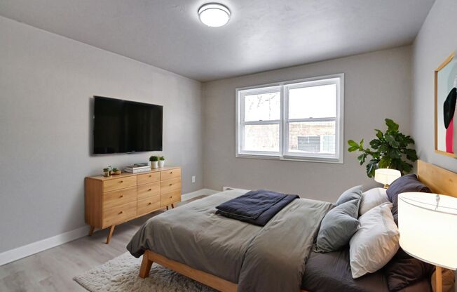 2 beds, 1 bath, 768 sqft, $1,199, Unit 1020-01