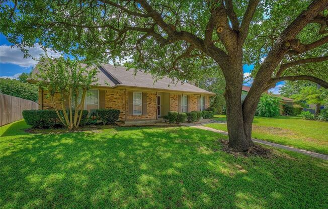 2106 Briarmeadow Dr