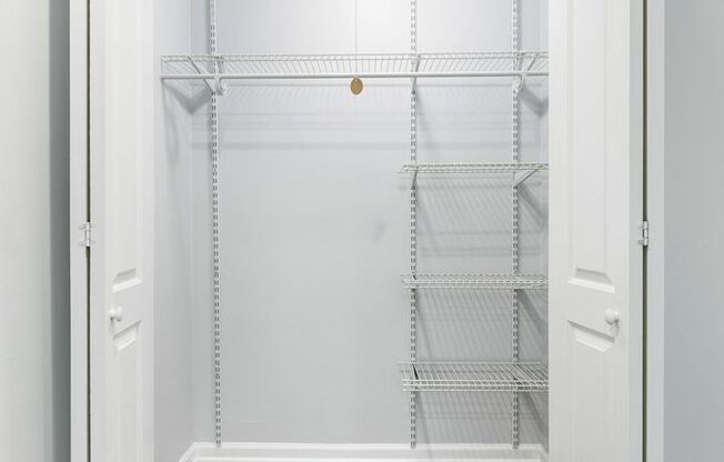 Studio, 1 bath, 336 sqft, $1,475, Unit 101