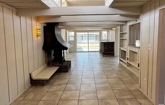 4313-4329 E. Ocean Blvd.