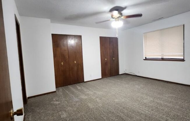 2 beds, 1.5 baths, $1,325, Unit 7