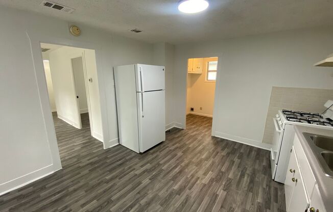 2 beds, 1 bath, $1,799