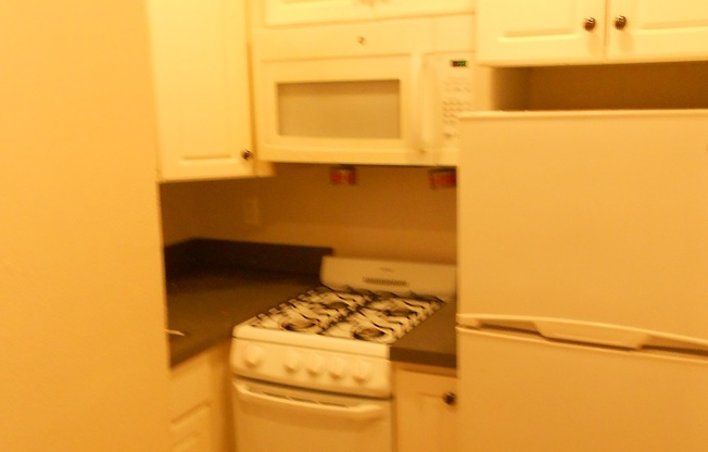 15 EDGERLY RD