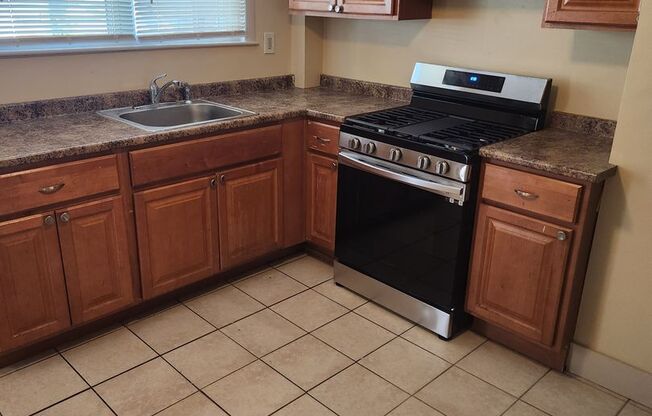 Single Family 4 Bd 2 Bath With Office and Driveway in Hyde Park Available Now!
