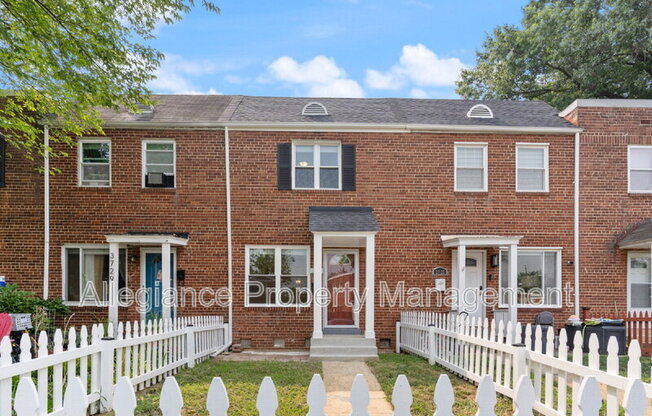 3727 MARK DR