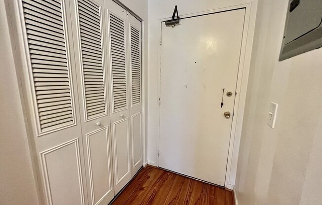 205 INDEPENDENCE AVE