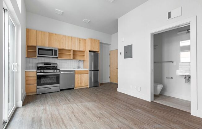 Studio, 1 bath, 269 sqft, $1,203, Unit 309