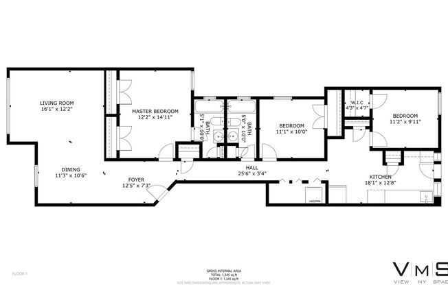 3 beds, 2 baths, 1,345 sqft, $2,150, Unit 4143 S. Michigan Ave #1