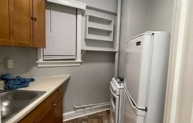 1 bed, 1 bath, 400 sqft, $1,953, Unit 804