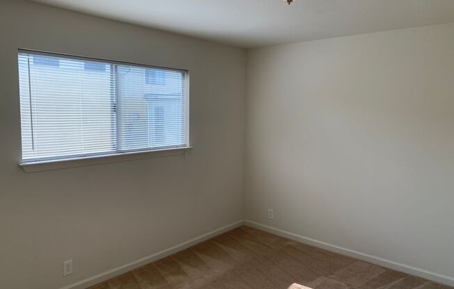 2 beds, 1 bath, $2,490