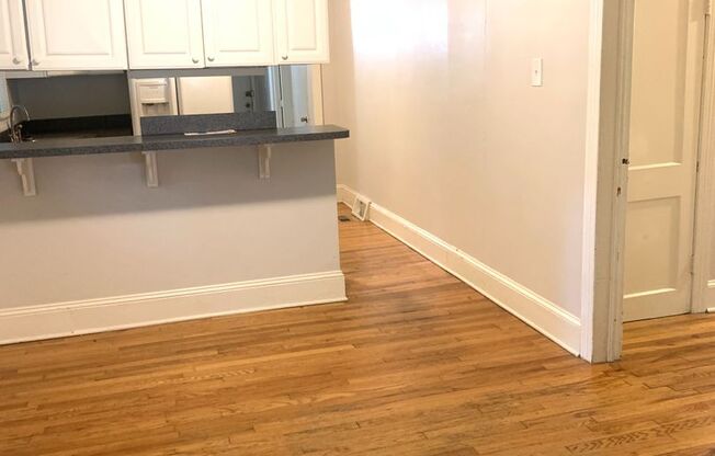 4 bedroom single-family house near Cameron Village