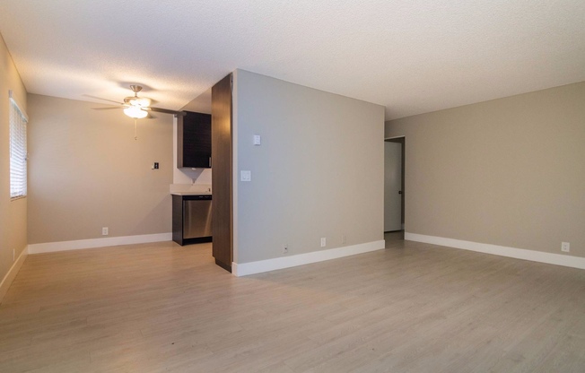 1 bed, 1 bath, $1,995, Unit 216