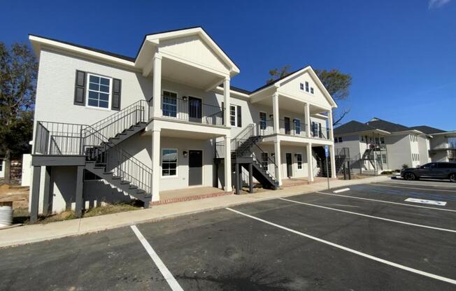 233 S MAIN ST