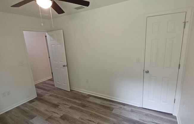 3 beds, 2 baths, $1,725