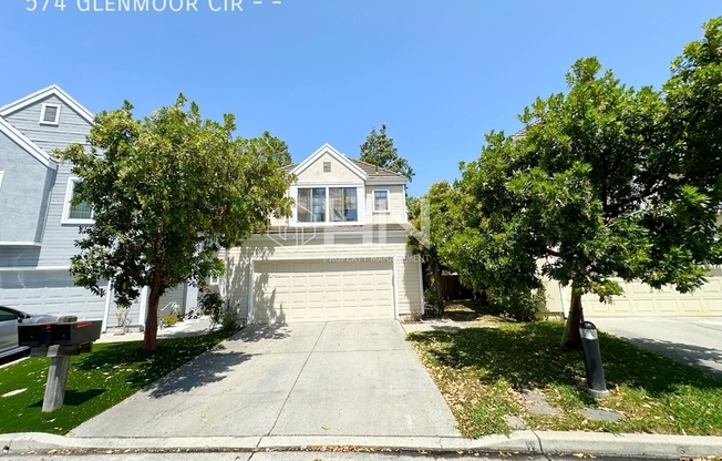 574 GLENMOOR CIR