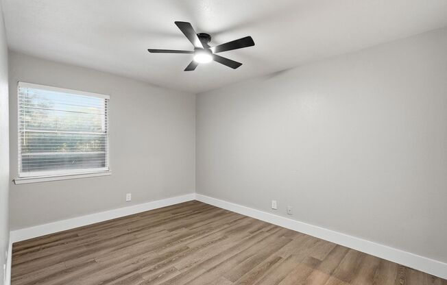 3 beds, 2 baths, 1,100 sqft, $1,695, Unit 208
