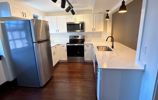 1 bed, 1 bath, 548 sqft, $1,350, Unit Unit 202