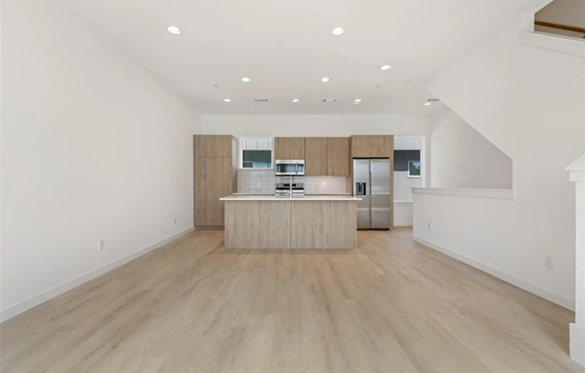 4911 BELMONT AVE