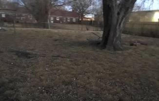 2228 N MINNESOTA