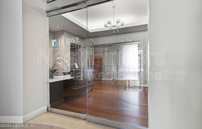 2 beds, 2 baths, 1,337 sqft, $2,595, Unit 1701