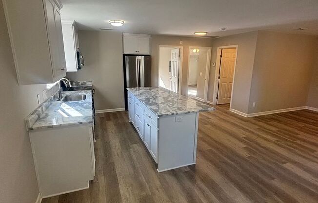 1410 Shallow Brook