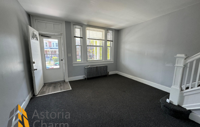 2 beds, 1.5 baths, $1,600