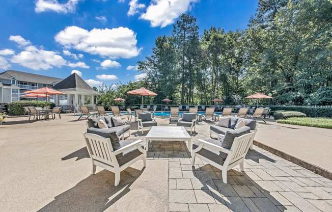 the preserve at ballantyne commons pool table and chairs with umbrellas