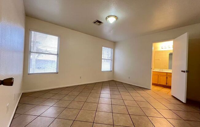 Lovely 1 story single family house