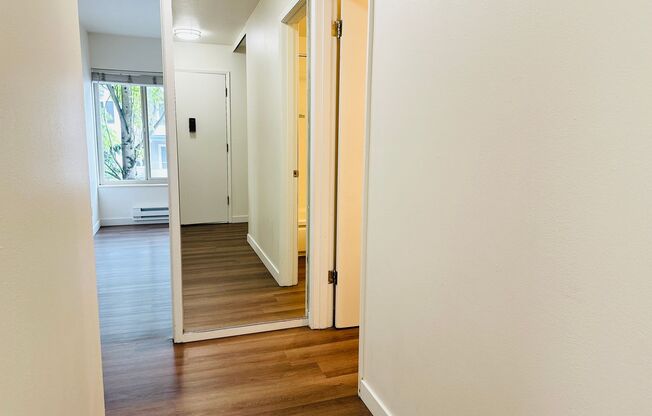 1 bed, 1 bath, 619 sqft, $1,625, Unit 206