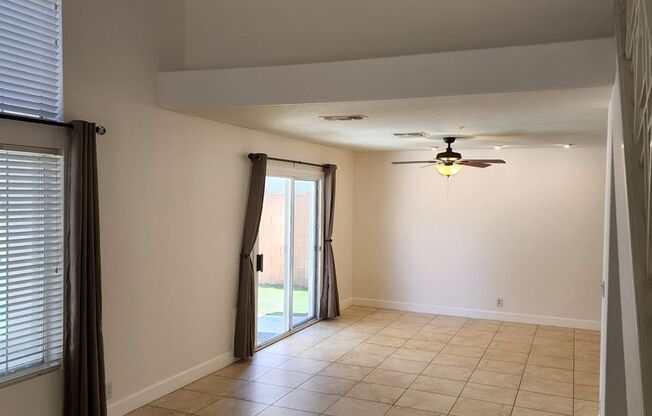2 beds, 2.5 baths, $2,450, Unit Unit 1105