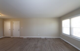 3 beds, 1 bath, $1,200